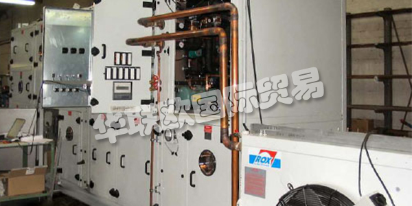 ROX-KLIMATECHNIK GmbH作為房間和工藝空氣技術設備和組件的制造商，是規(guī)劃者，工廠建設者和工廠操作員的合作伙伴。采用Rox-Klimatechnik GmbH中央空調的室內空氣和工藝空氣技術有助于保持舒適的室內氣候。清潔污染的廢氣是積極的環(huán)境保護。